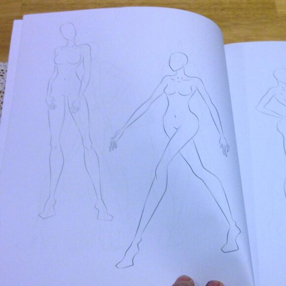 Fashion sketchbook figure template - Picture 5 of 9